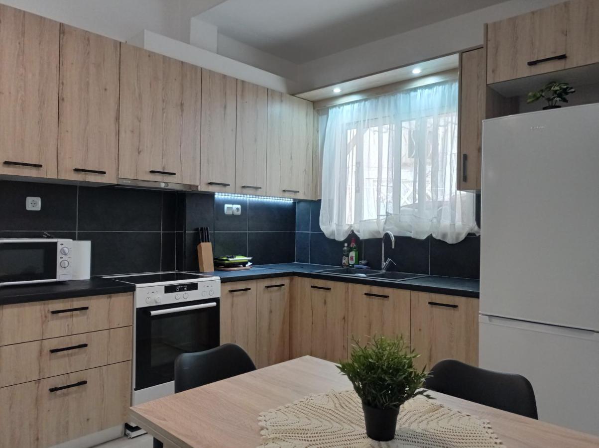 Central Town House 60M2**** Piraeus Exterior photo